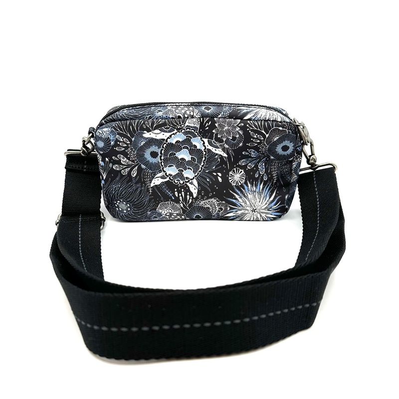 Black Water Motif Crossbody Wallet