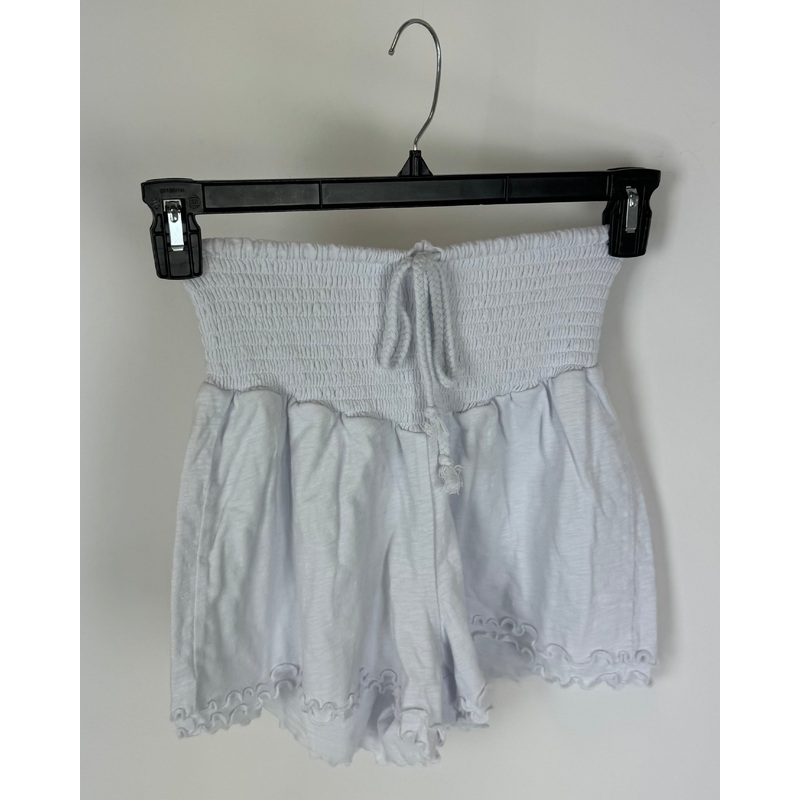 White Drop Waist Ruffled Shorts – Size 0/2