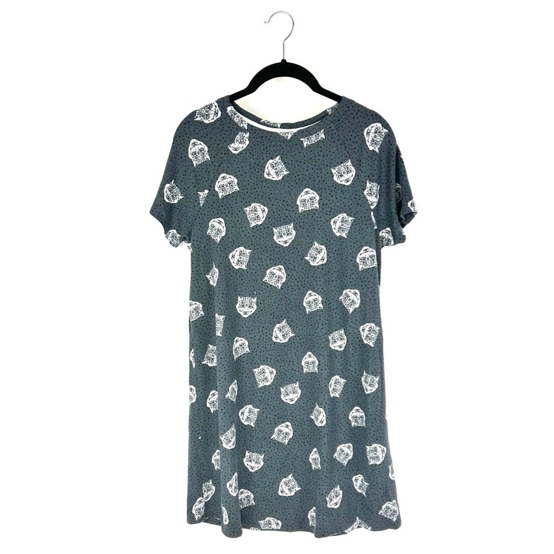 Gray Cat Print Nightgown – Size 2/4