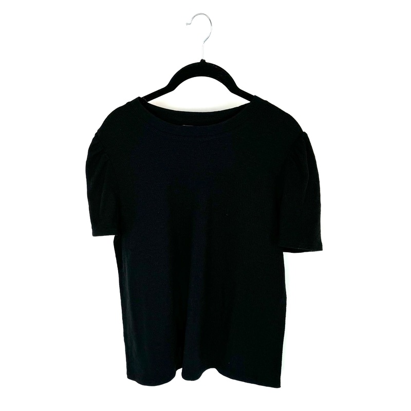 Black Short Sleeve Top – Small