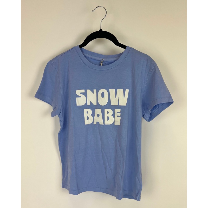 “Snow Babe” Baby Blue Tee – Size 4/6
