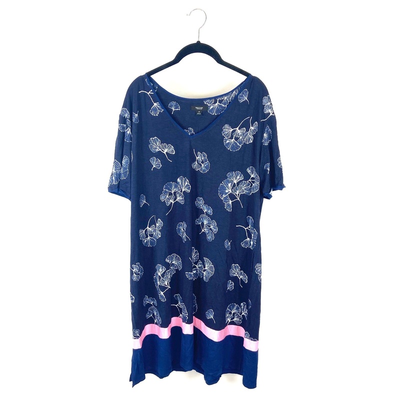 Abstract Printed Lounge Dress – Medium