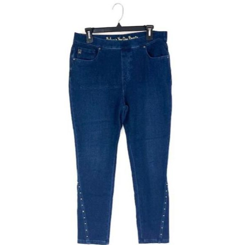 Dark Wash Jeans With Studs – Size 12