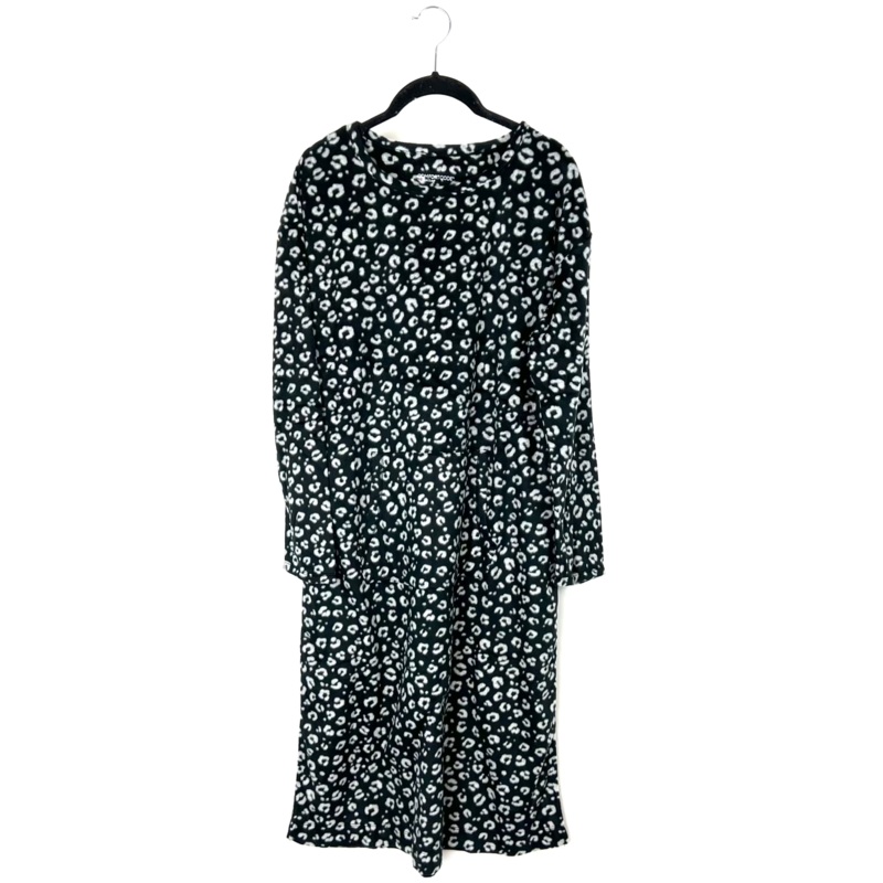 Black And Grey Cheetah Print Nightgown – Size 6/8