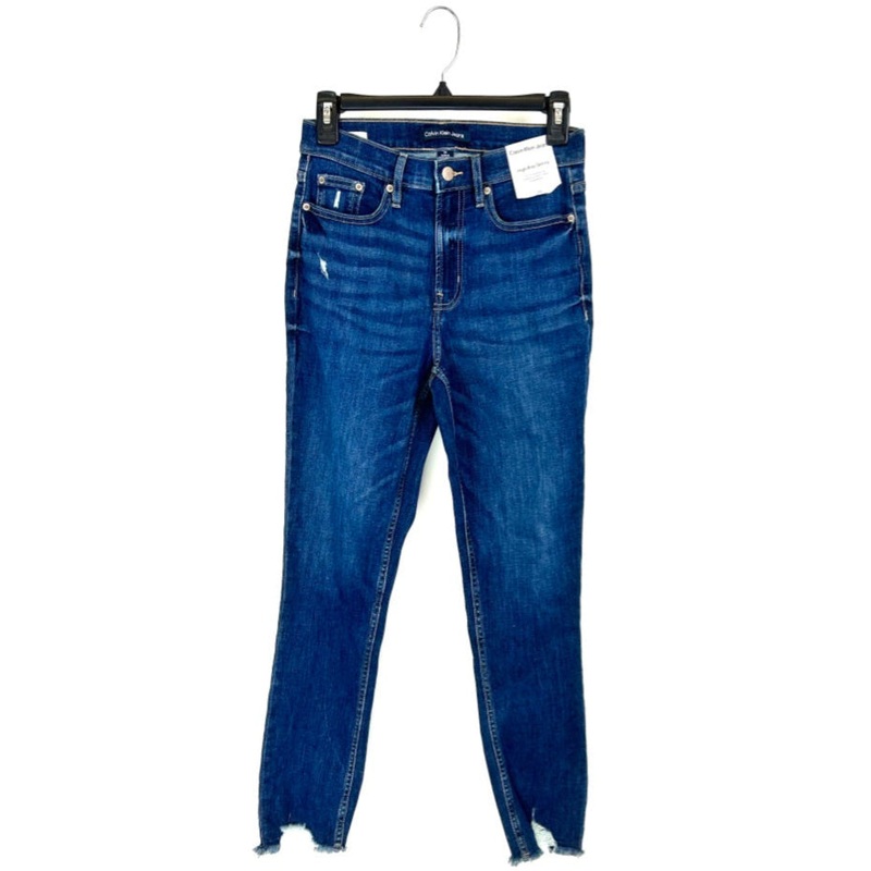 Dark Wash High Rise Skinny Jean – Size 28