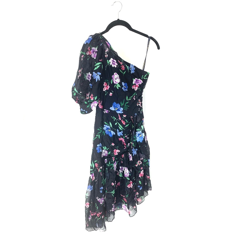 Black With Floral Off Shoulder Long Dress – Size 2/4