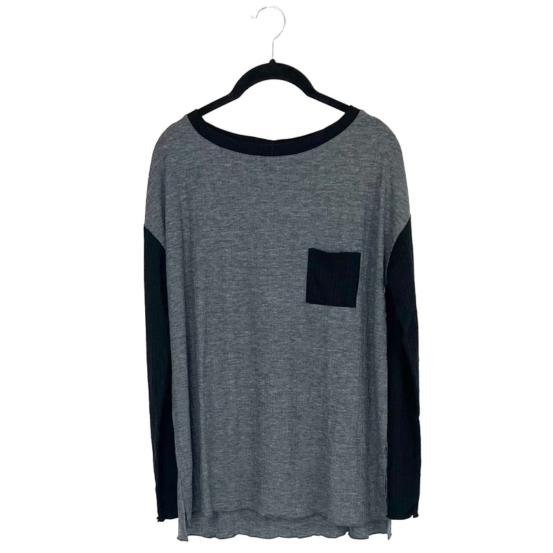 Dark Gray and Black Lounge Set – Small
