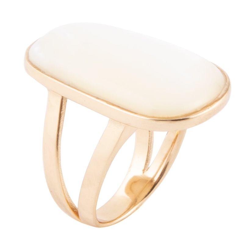 High Class White Mother of Pearl Golden Ring 7
