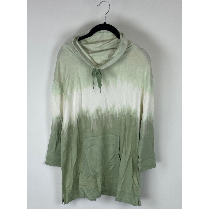 Mock Neck Long Sleeved Top – Small