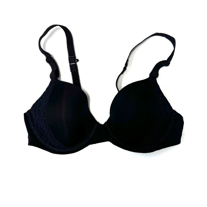 Black and Navy Lace Detail Bra – 34B