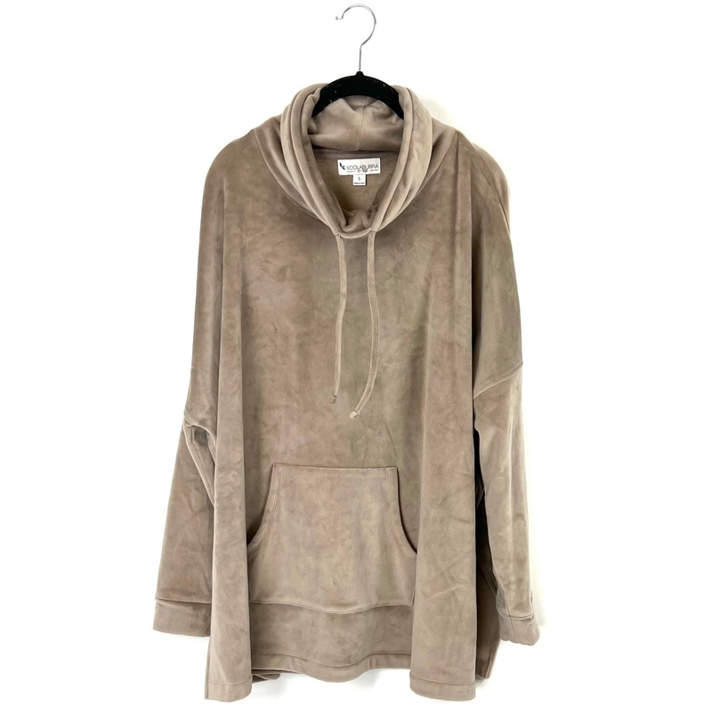 Taupe Fleece Pullover – Small