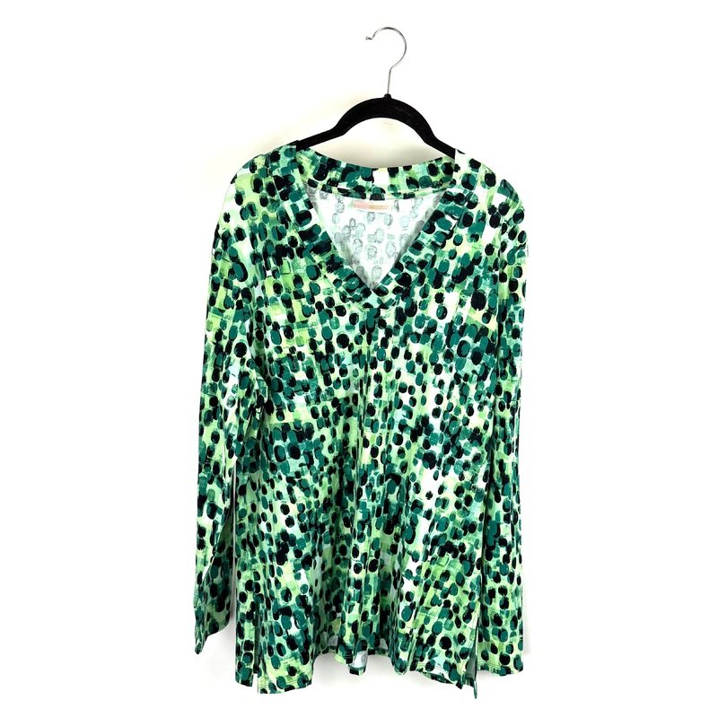Green Dot Pattern Long Sleeve Top – Size 14/16