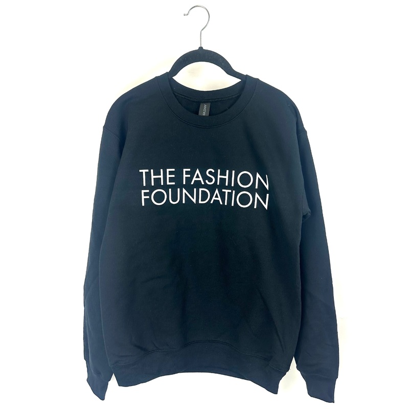 Logo Sweatshirt – Unisex – S – 3XL Small