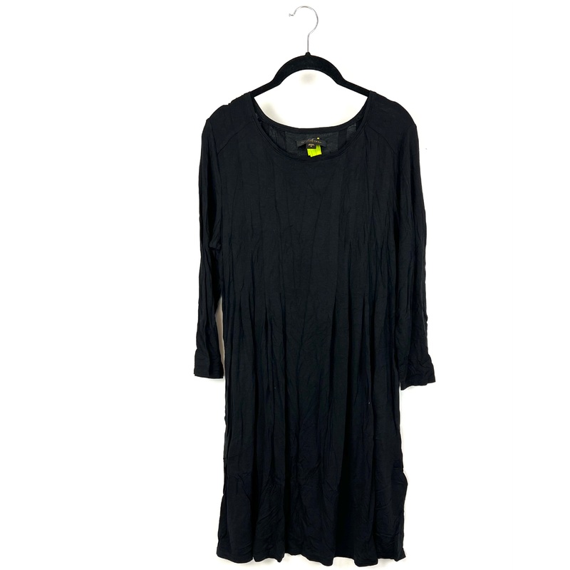 Black Long Sleeve Nightgown – Small