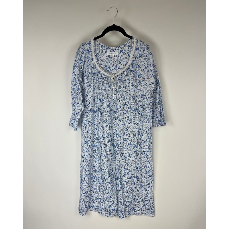 Blue and White Floral Nightgown – Small