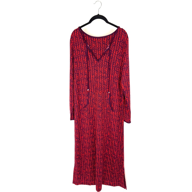 Red and Burgundy Heart Lounge Dress – Size 6