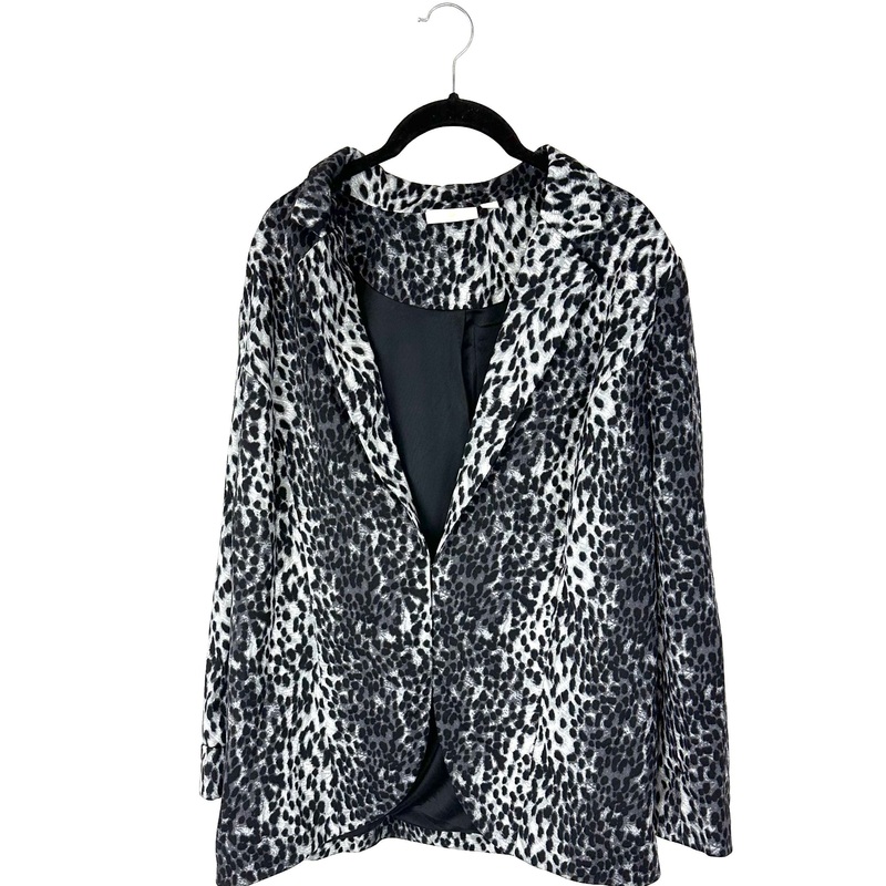 Gray Leopard Print Blazer – Size 14-16