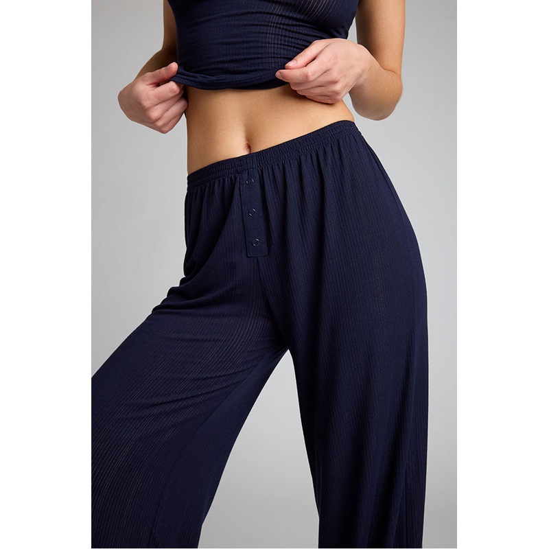 Whipped Track Pant in Navy XS Navy Single