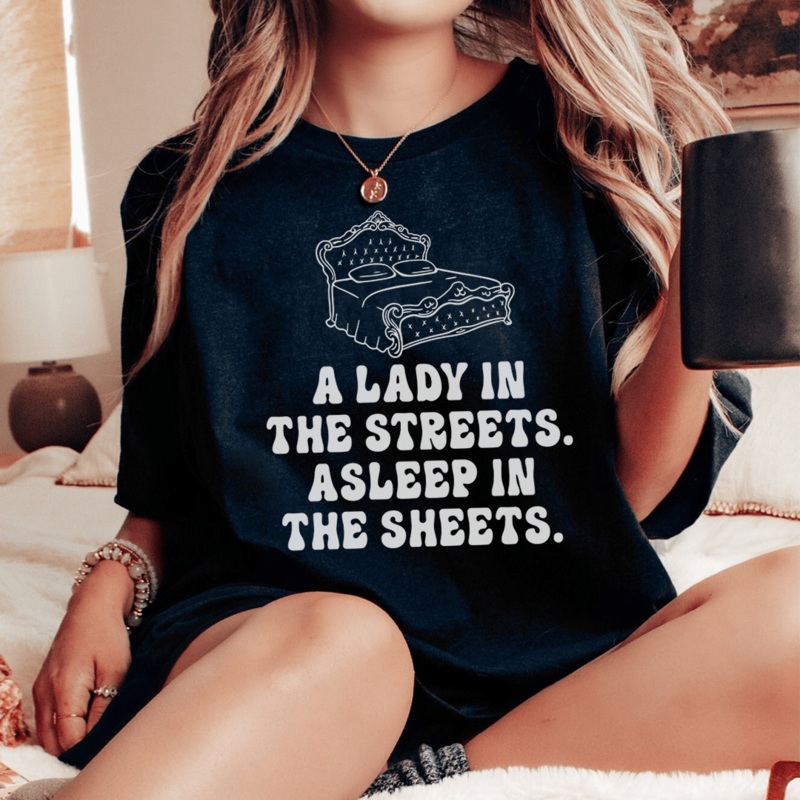A Lady In Streets Asleep In The Sheets Tee Black Heather S