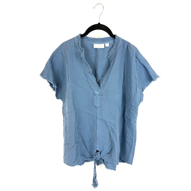 Stone Blue Short Sleeve V-Neck Top – Size 6/8