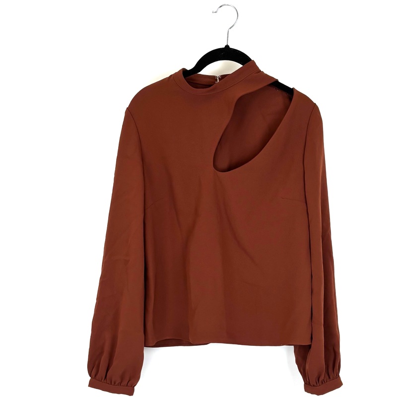 Brown Long Sleeve Top with Cut Out – Size 4/6