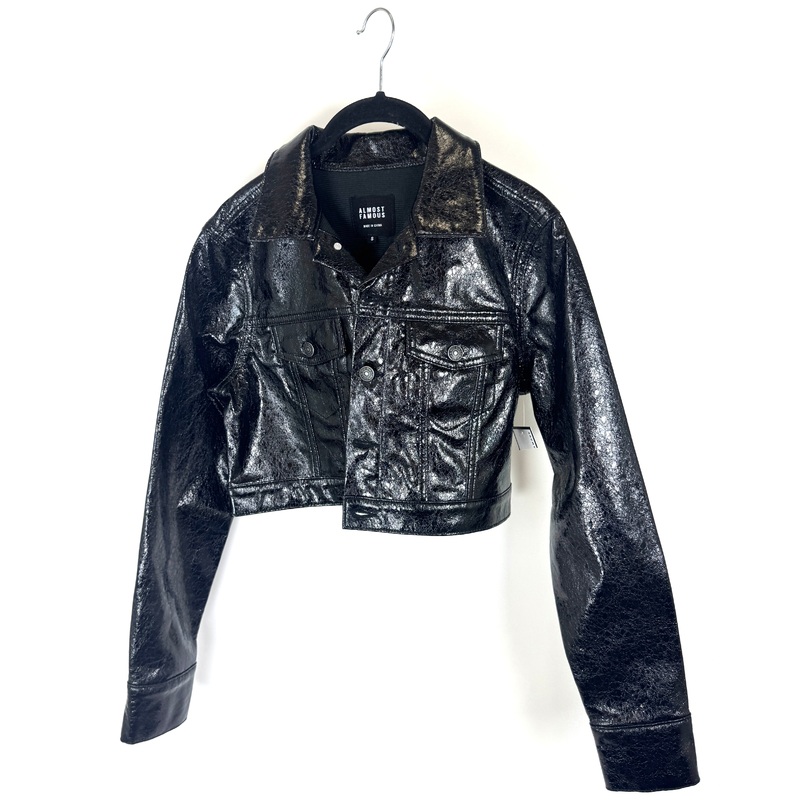 Black Patent Cropped Jacket – Size 2/4