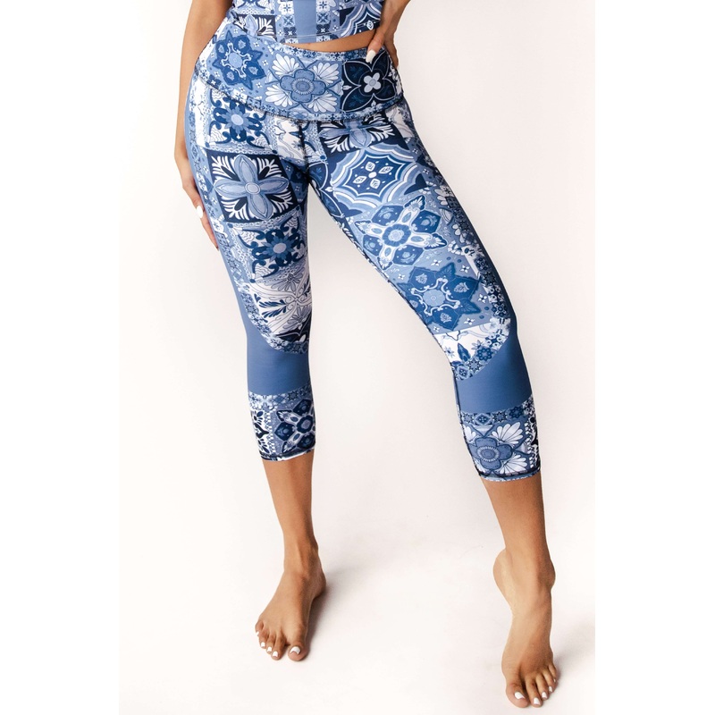 Capri Legging – Mosaic In Blue XS