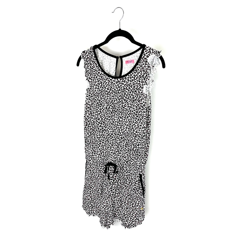 White and Pink Cheetah Lounge Romper – Size 2-4