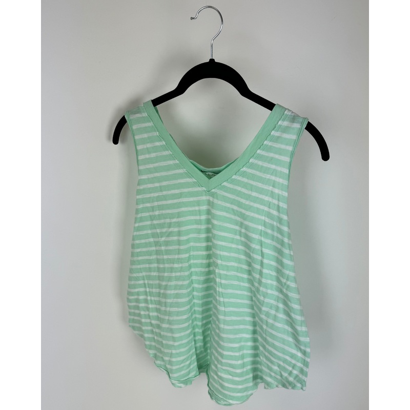 White And Mint Green Top – Size 2-4