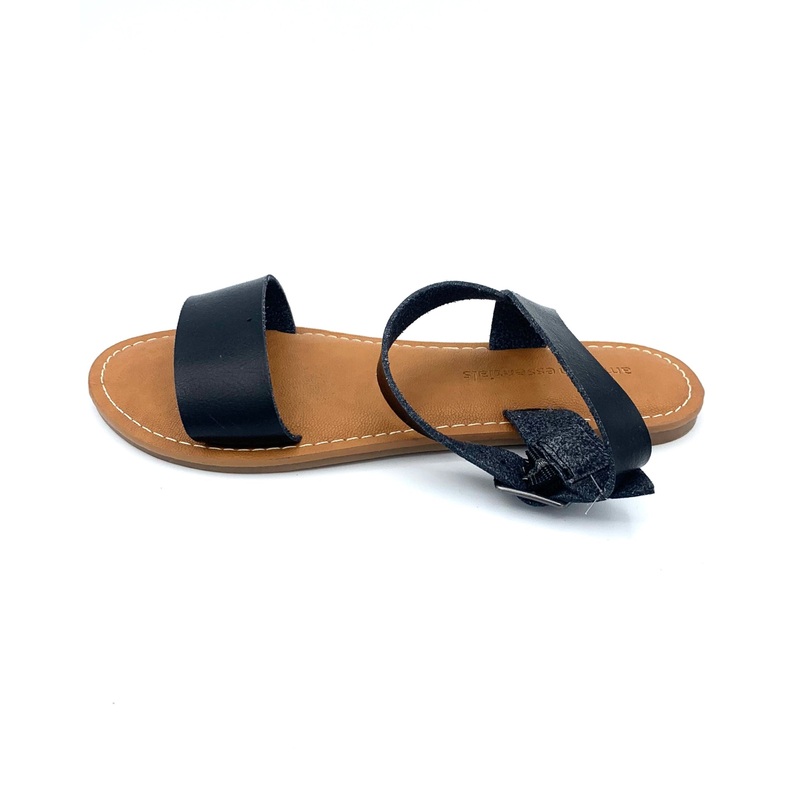 Black Strap Sandals – Size 6