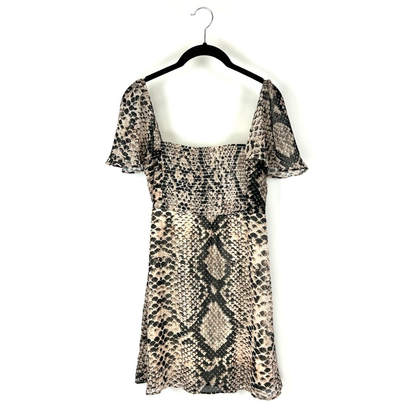 Short Sleeve Snake Print Dress – Small
