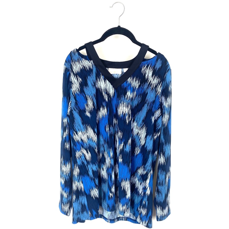 Blue Abstract Cutout Shoulder Top – Large/Extra Large Large