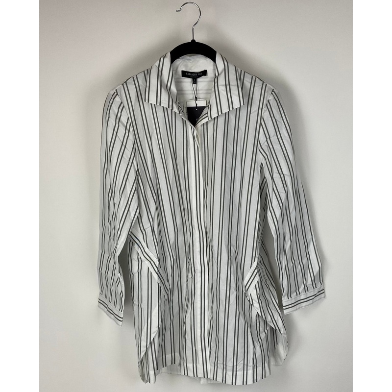 White And Green Striped Button Up Top – Extra Small
