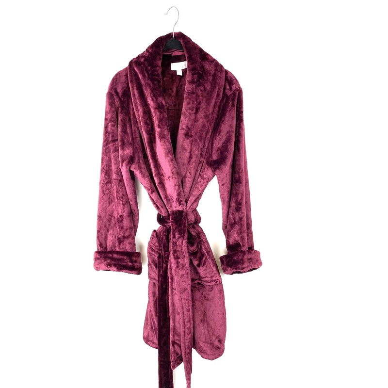 Burgundy Short Robe – Small