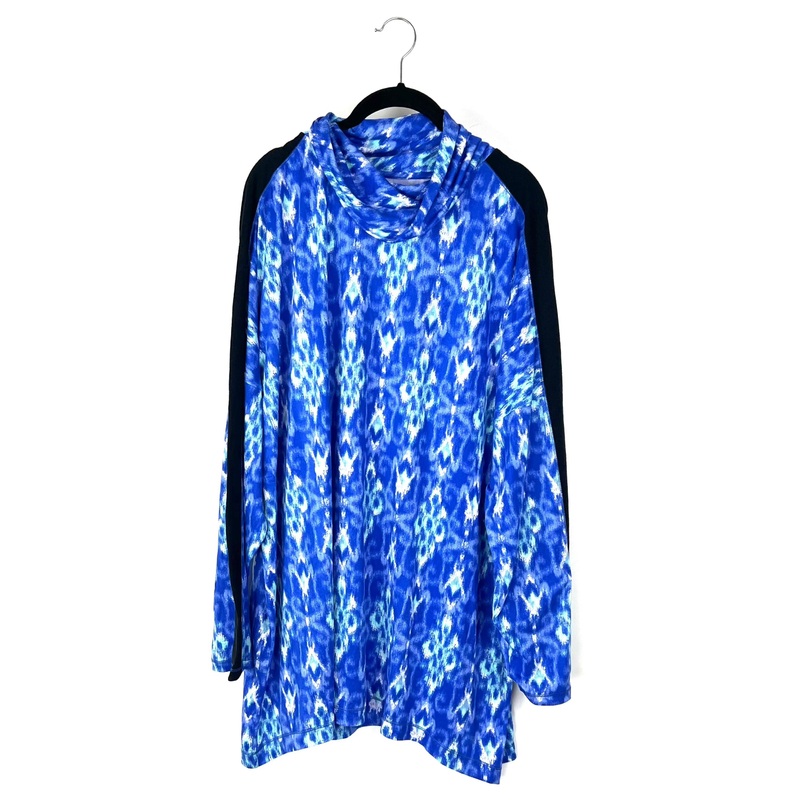 Blue and Black Printed Turtle Neck Long Sleeve Top – 1x