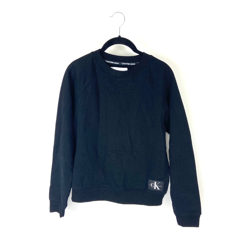 Black Crewneck – Small