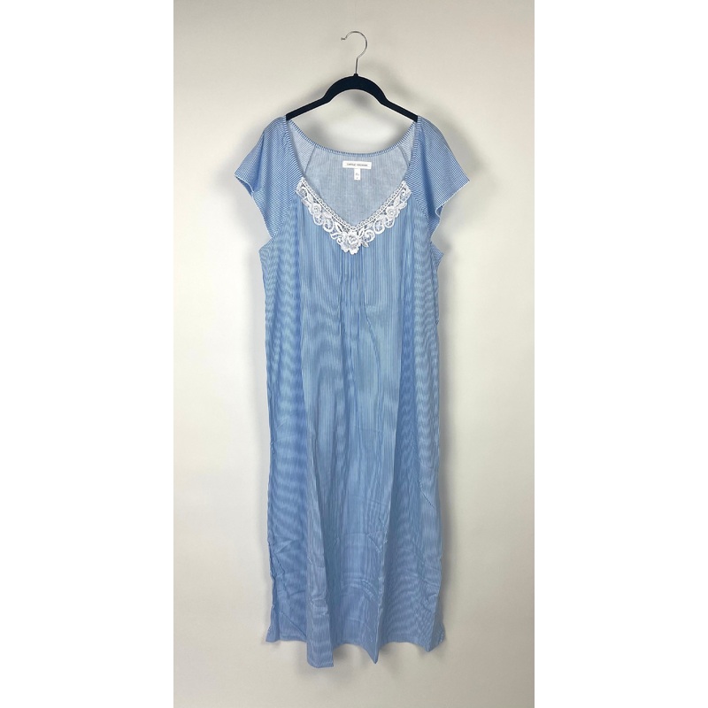 Long Blue And White Striped Nightgown – Medium