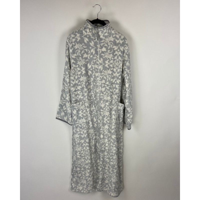 Floral Printed Grey Robe – Small Small