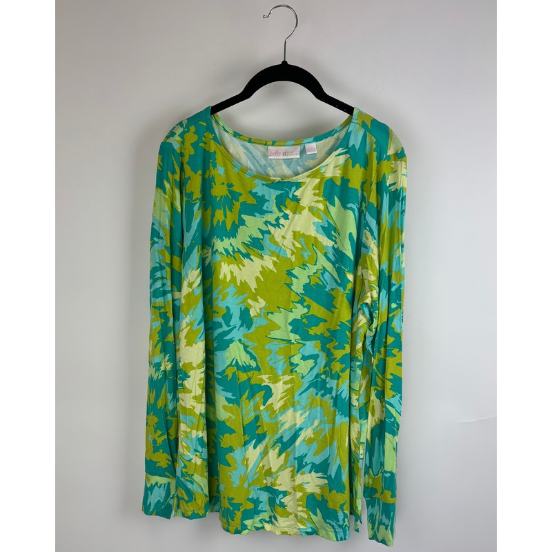 Shades Of Blue and Green Abstract Top – Size 14/16