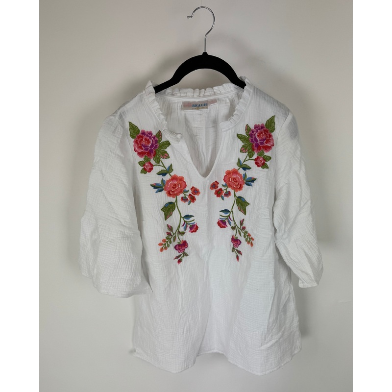 White Floral Embroidered Top – Size 6/8