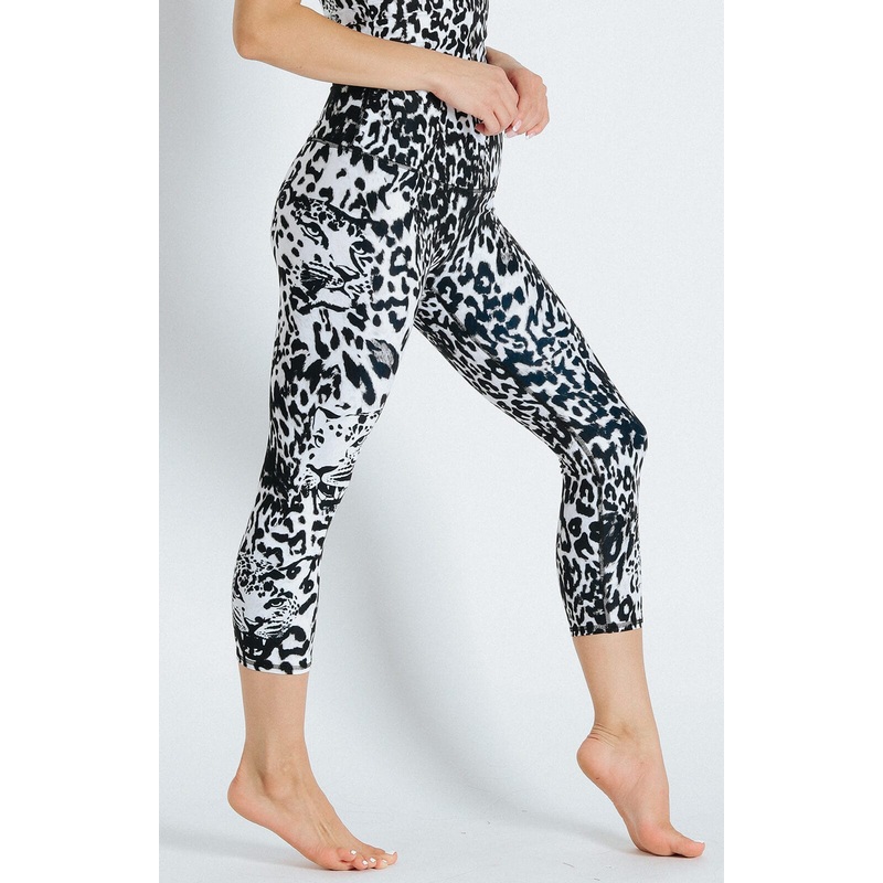 Capri Legging – Ghost Leopard XS