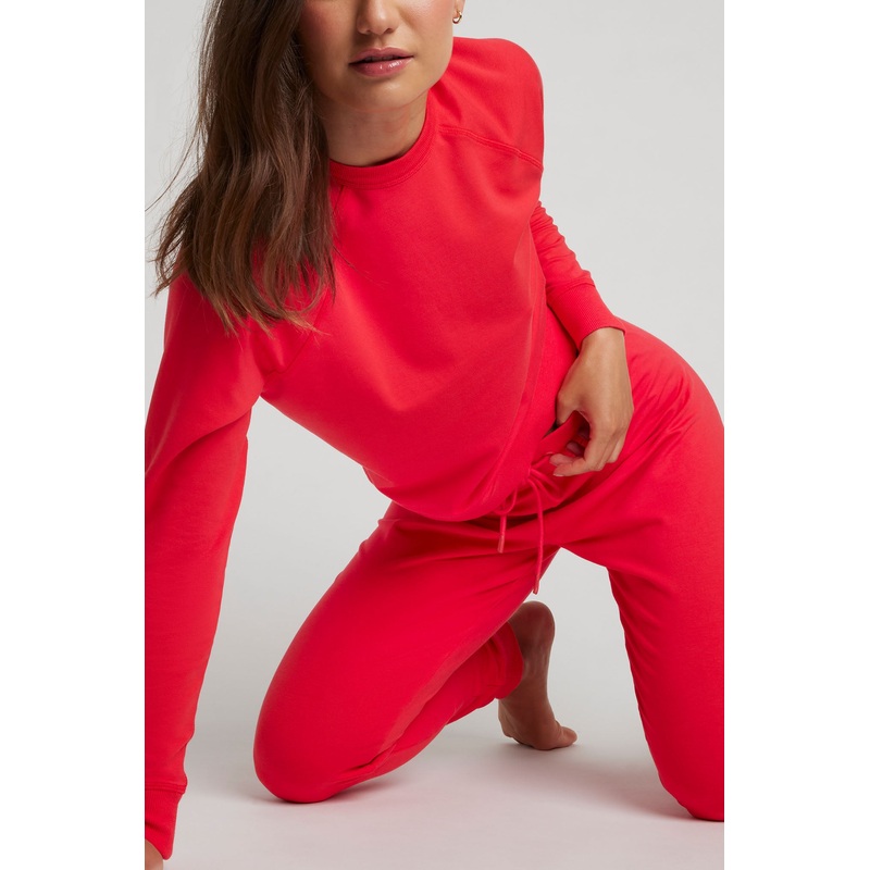 Club Crew in Cherry XS Cherry