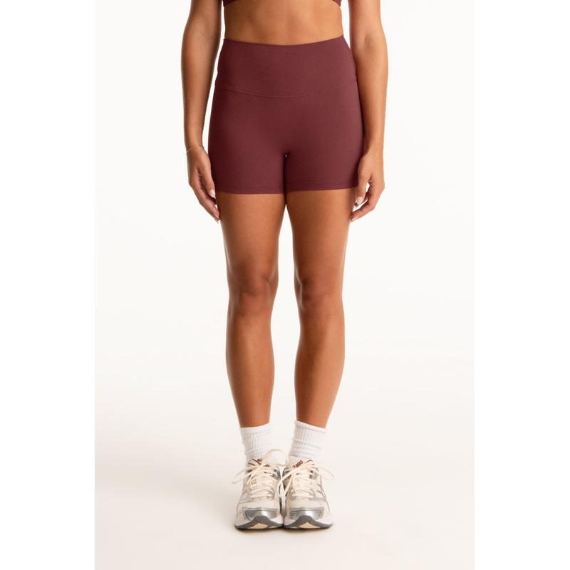 AIRLUXE BREATHE PARKE SHORTS – RHUBARB Rhubarb XS