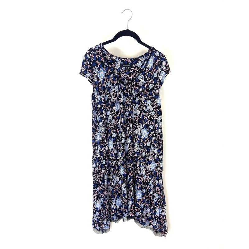 Ruffle V-Neck Nightgown – Small