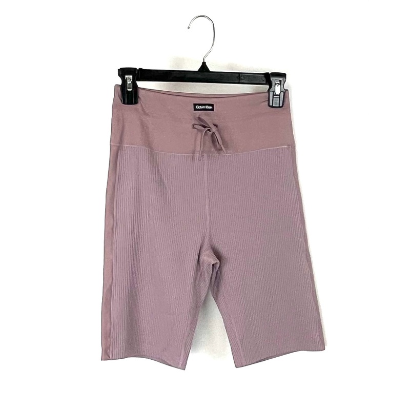 Dusty Pink Ribbed Activewear Shorts With Drawstring – Small