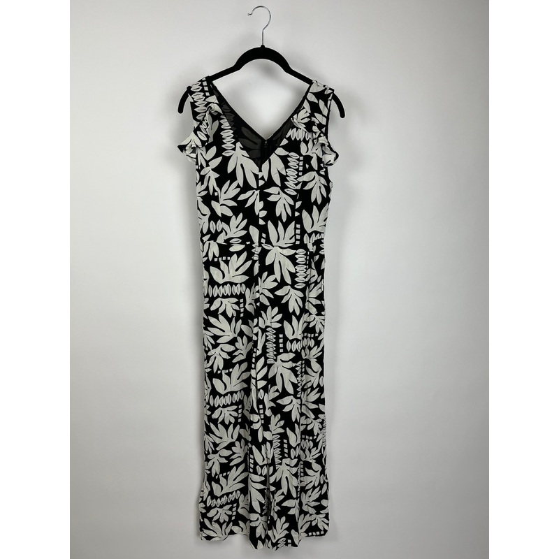 Black and White Jumpsuit – Size 2