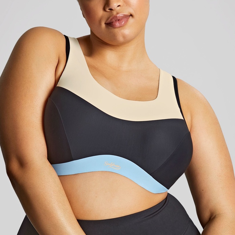 Upbeat Wired Sports Bra – 9442 – Black/Chalk 38 E MULTI