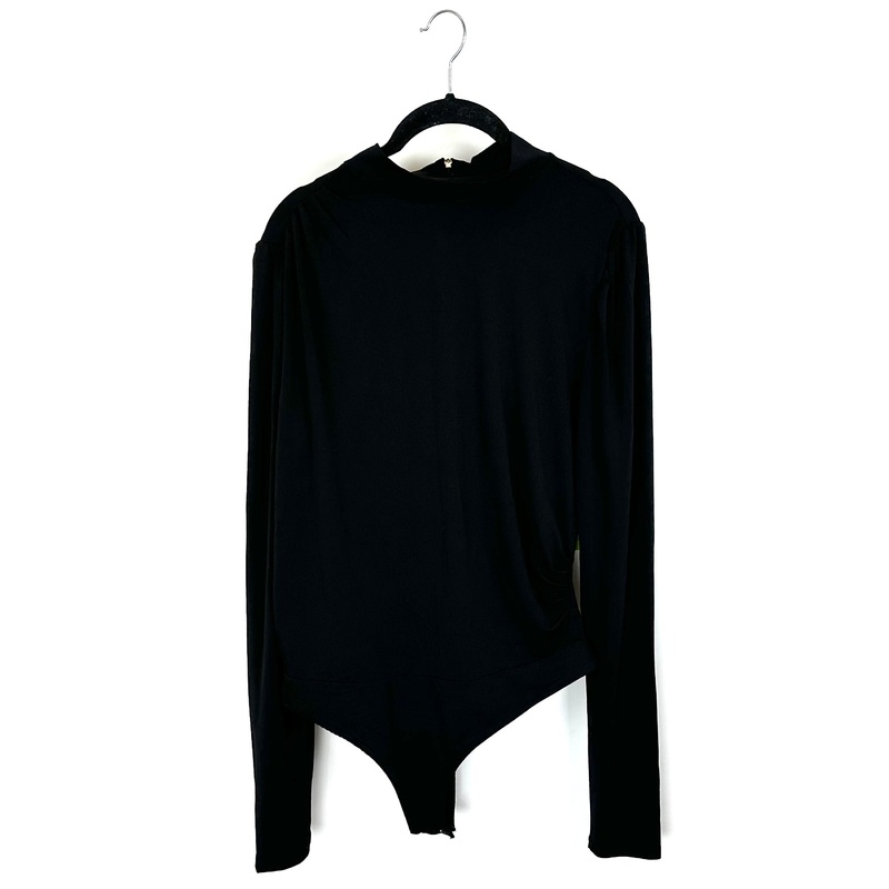 Sleek Black Long Sleeve Bodysuit – 4/6