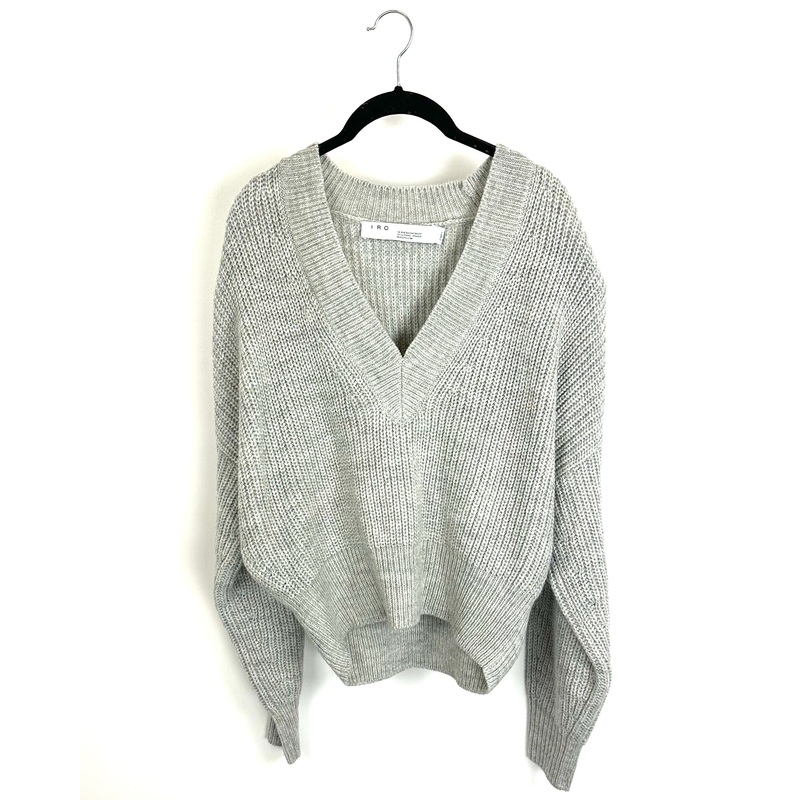 Gray V-Neck Sweater – Size 0/2