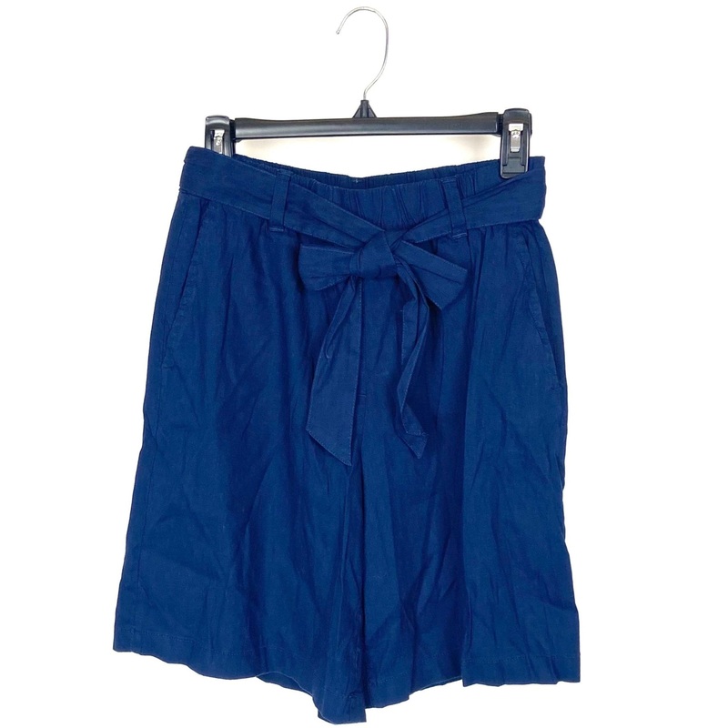 Navy Blue Shorts with Bow Accent Belt – Size 4